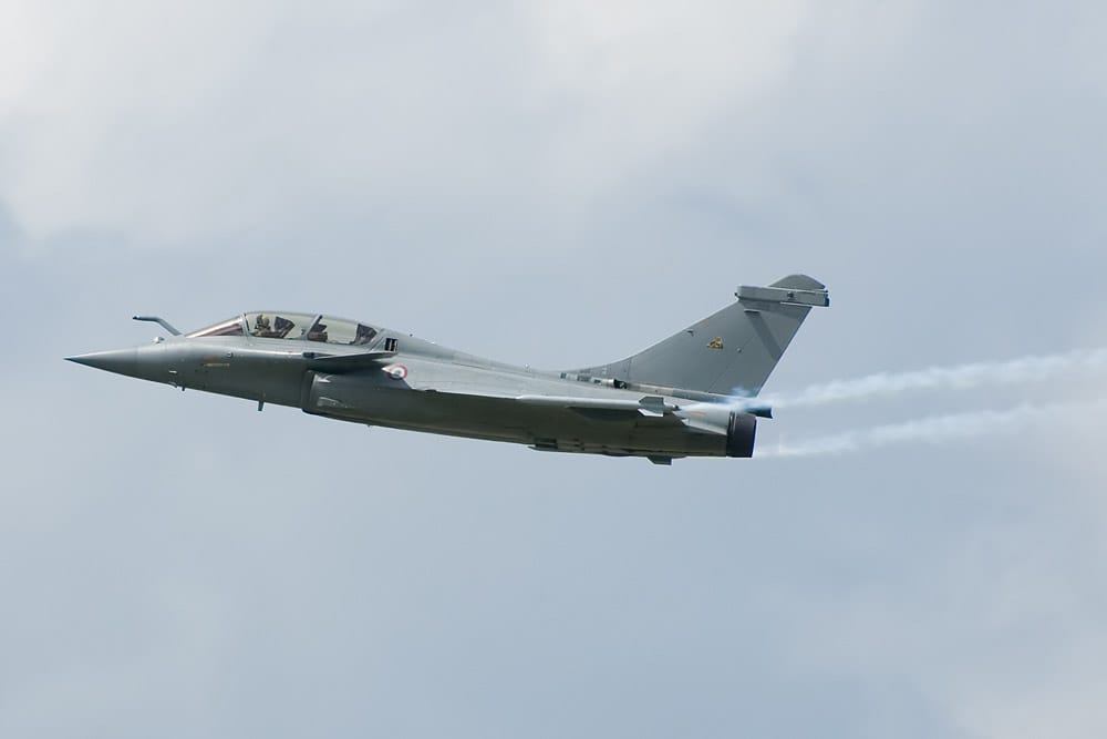 A Dassault Rafale fighter jet in flight, the aircraft type at the centre of India's 114-jet deal